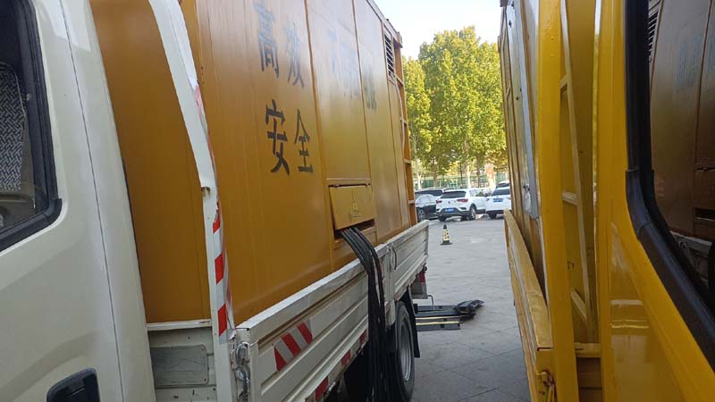 屯昌如何判断柴油发电机组和UPS电源的切换时间是否符合要求？